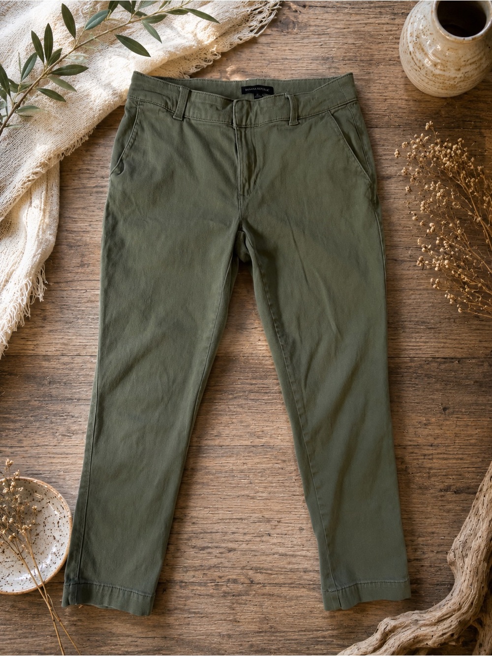 Banana Republic Olive Green Chino Pants Size 6